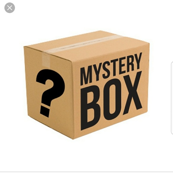Mystery box!  3 pair of shoes, boot, shoe, sandal - Picture 1 of 1